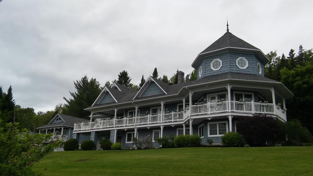 La Maison Bleue Du Lac Wallace Coaticook Buitenkant foto