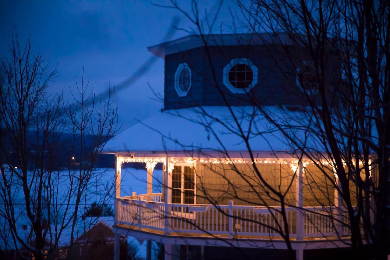 La Maison Bleue Du Lac Wallace Coaticook Buitenkant foto
